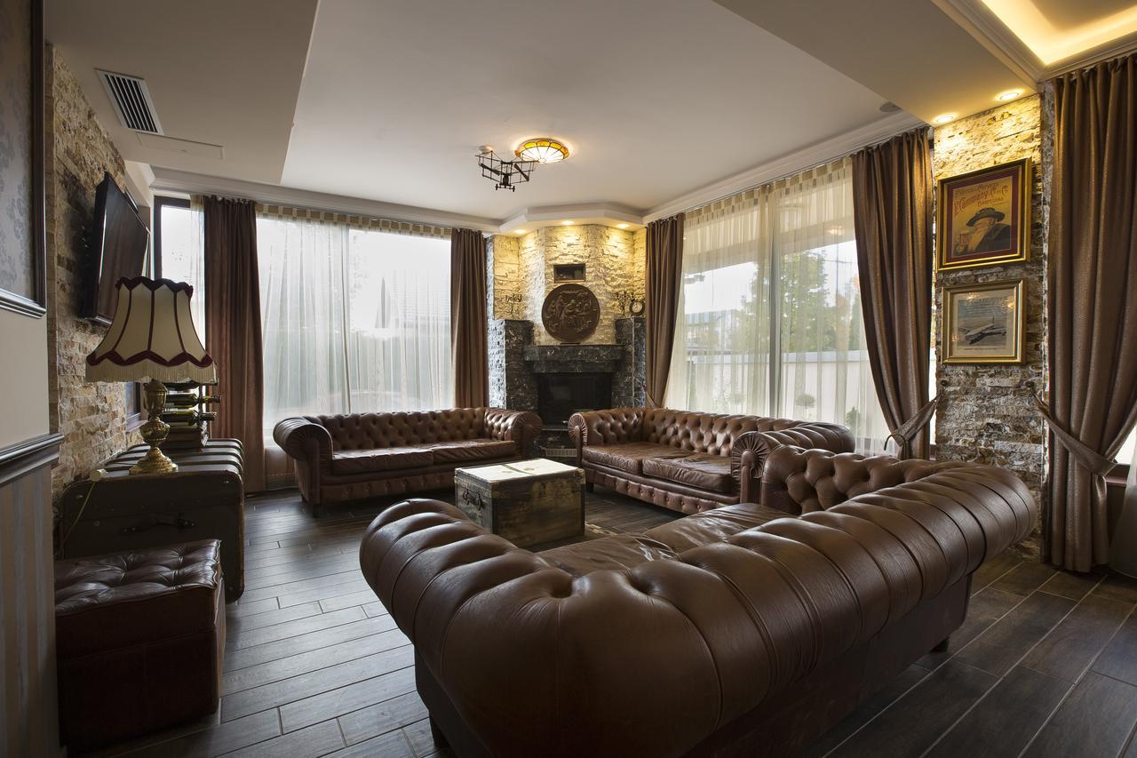 Hotel Aviator Boutique Otopeni Eksteriør billede