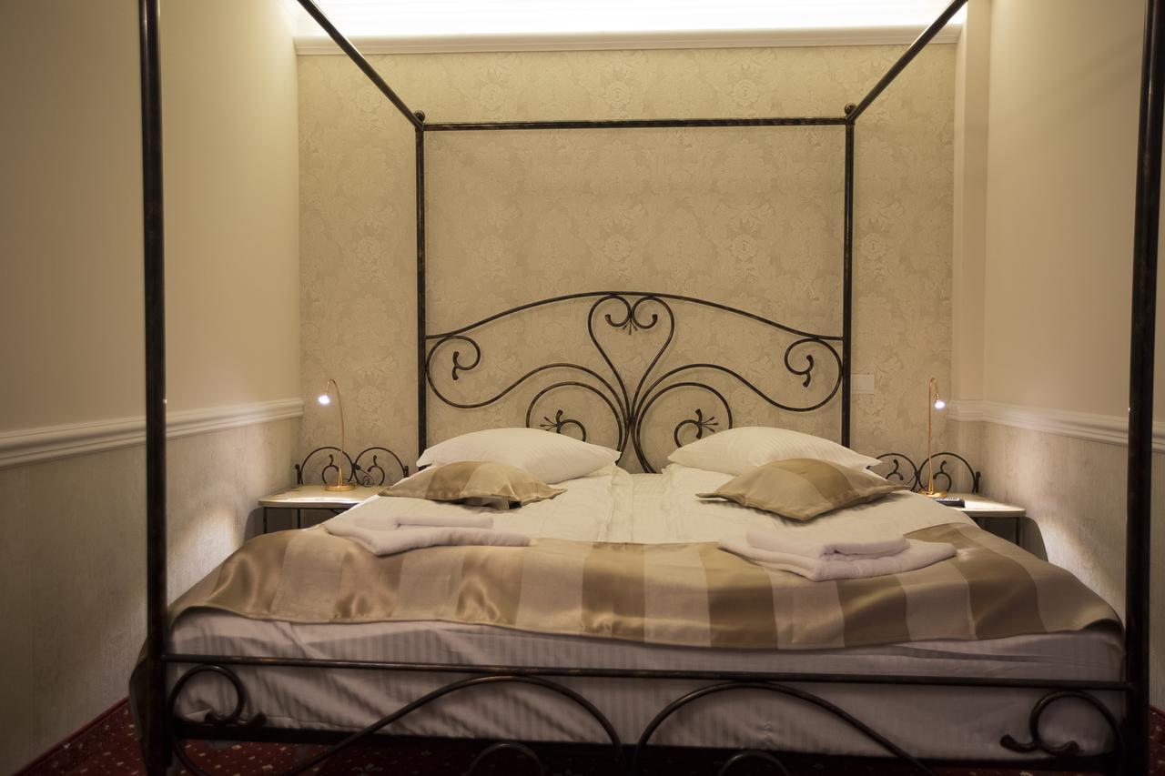 Hotel Aviator Boutique Otopeni Eksteriør billede