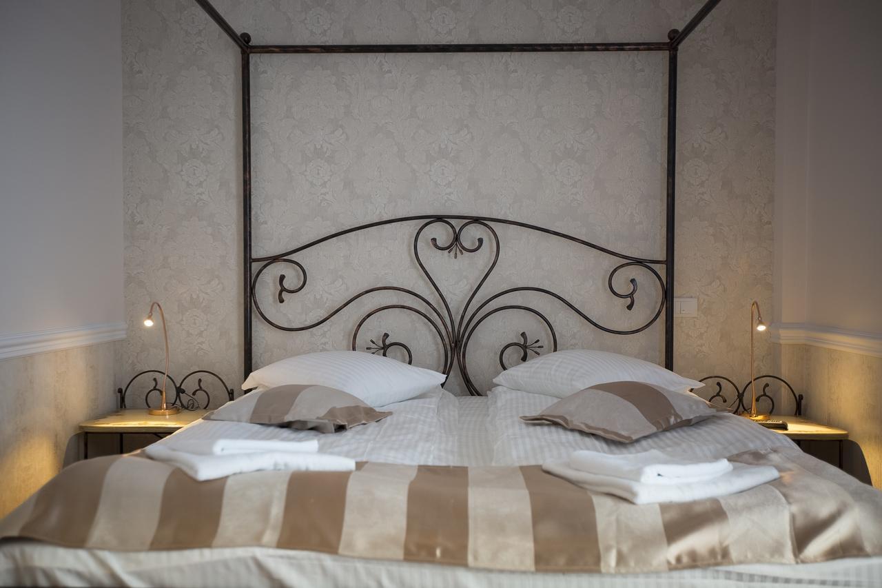 Hotel Aviator Boutique Otopeni Eksteriør billede