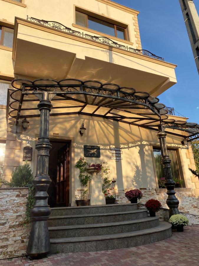 Hotel Aviator Boutique Otopeni Eksteriør billede